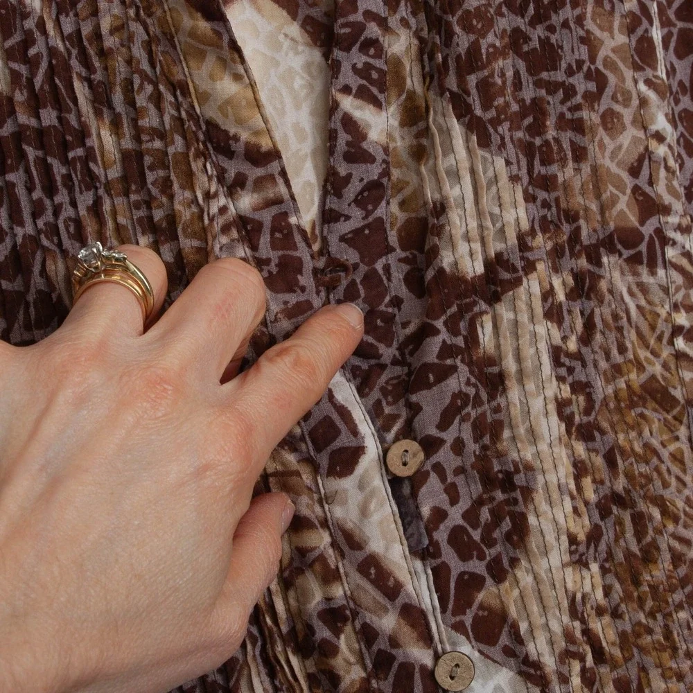 Coldwater Creek Womens 2X Animal Print Pleated Button Front Tunic Top Artsy Work - Picture 6 of 9